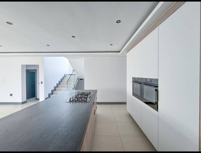 4 BEDROOM HOUSE FOR SALE IN FOUNTAINBROOK ESTATE